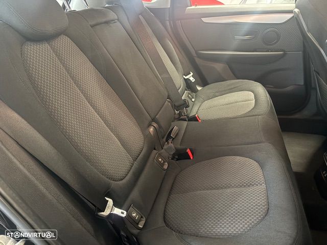 BMW 225xe Active Tourer Line Sport - 30