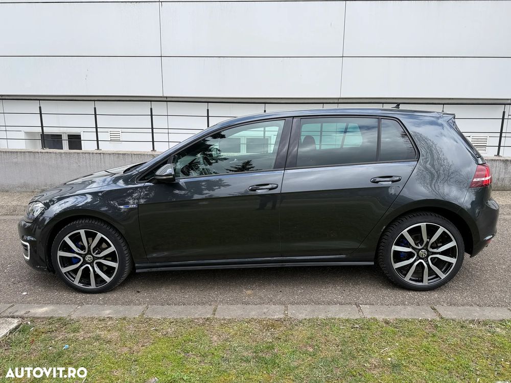 Volkswagen Golf 1.4 GTE Plug-In-Hybrid DSG - 3