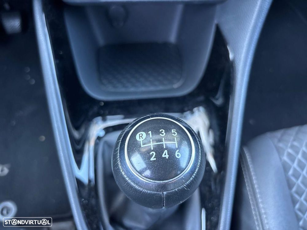 Toyota Yaris 1.5 VVT-i Square Collection - 23