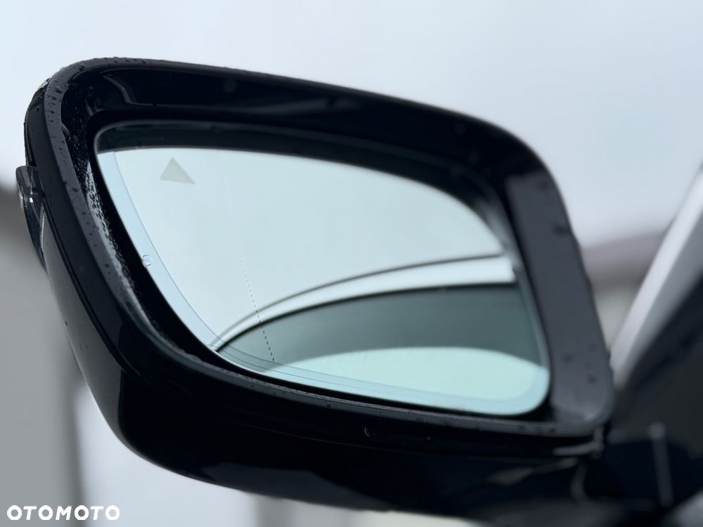BMW Seria 3 320d xDrive Luxury Line - 11