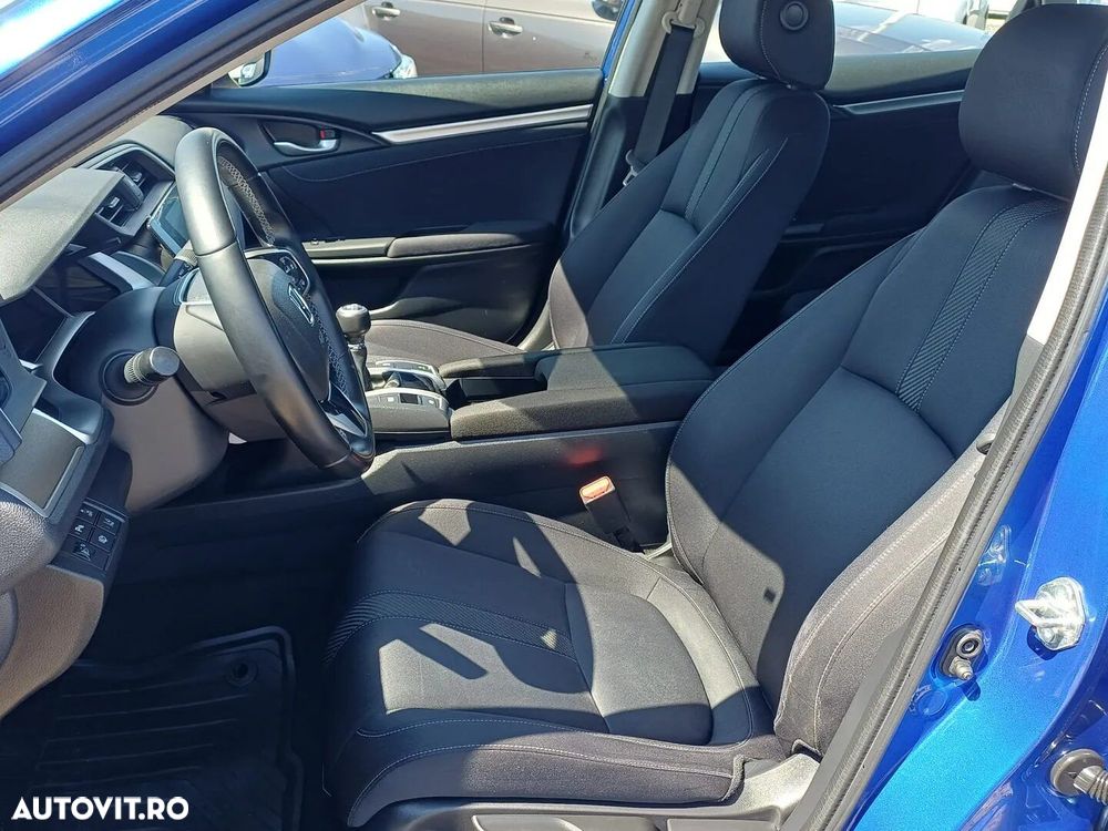 Honda Civic - 10