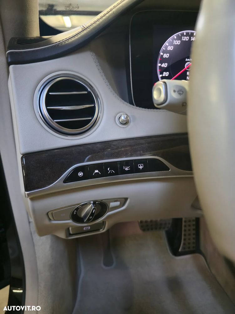 Mercedes-Benz S 560 4MATIC Long Aut. - 12