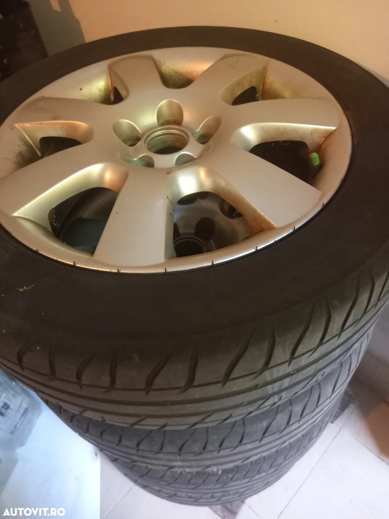 Volkswagen Golf 1.6 - 19