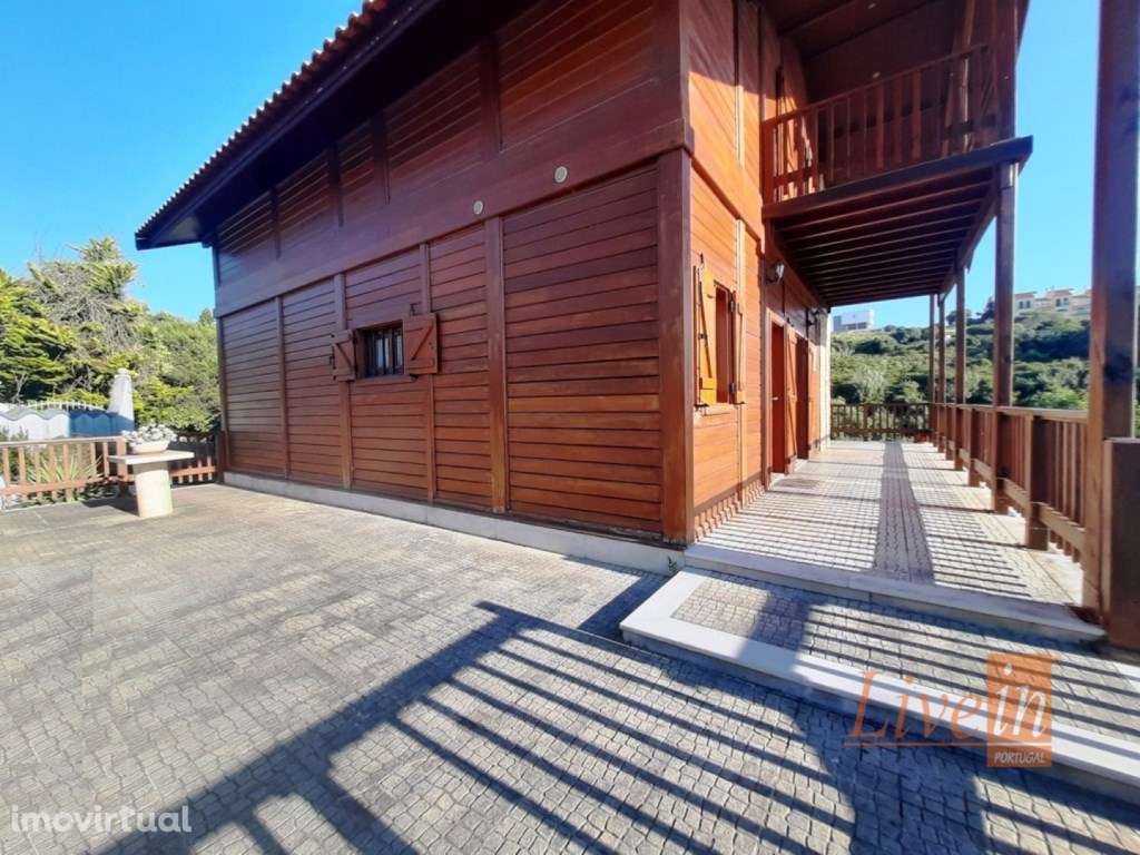 Moradia Isolada T4+2 a 800 metros do Centro da Vila da Ericeira - Grande imagem: 3/45