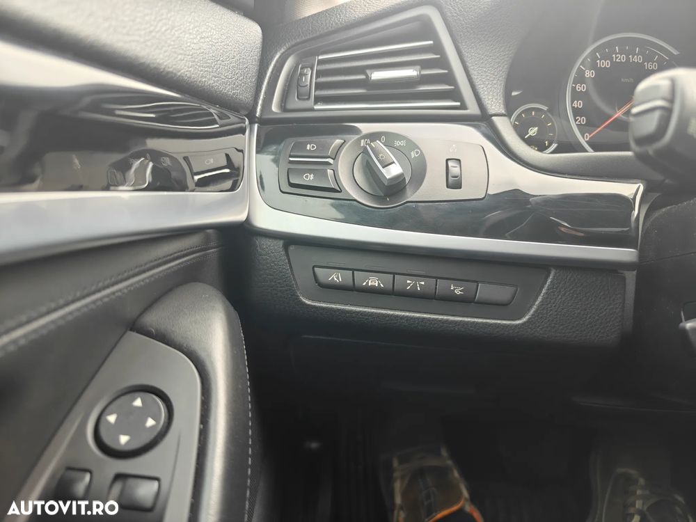 BMW Seria 5 535d xDrive AT - 11