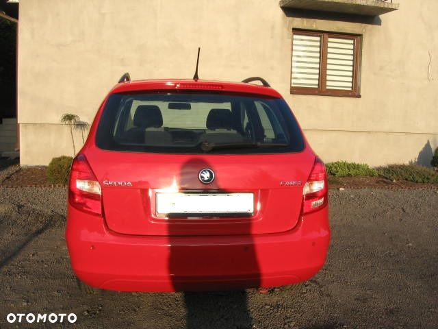 Skoda Fabia 1.4 16V Ambition - 9
