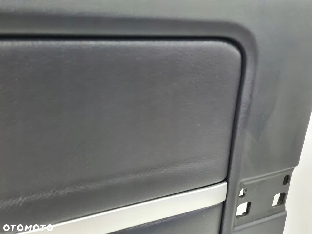 VW T5 LIFT T6 MULTIVAN tapicerka drzwi przesuwnych PRAWA 7E5867028 - 4