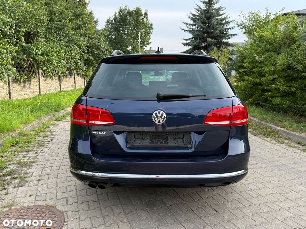 Volkswagen Passat 2.0 TDI Comfortline - 5