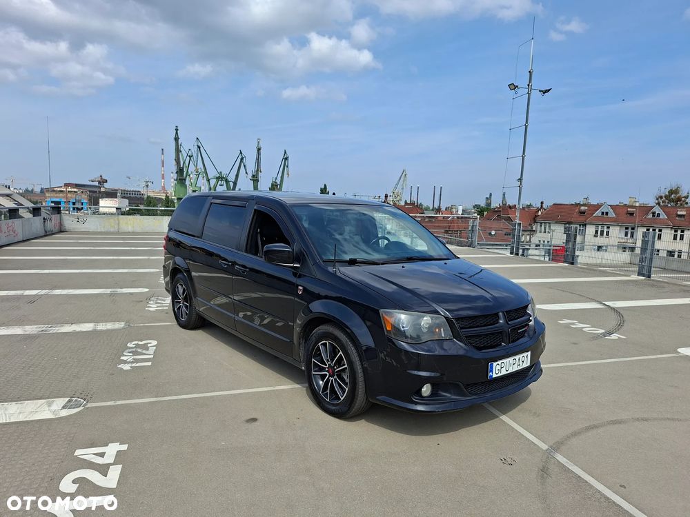 Dodge Grand Caravan 3.6 R/T - 1