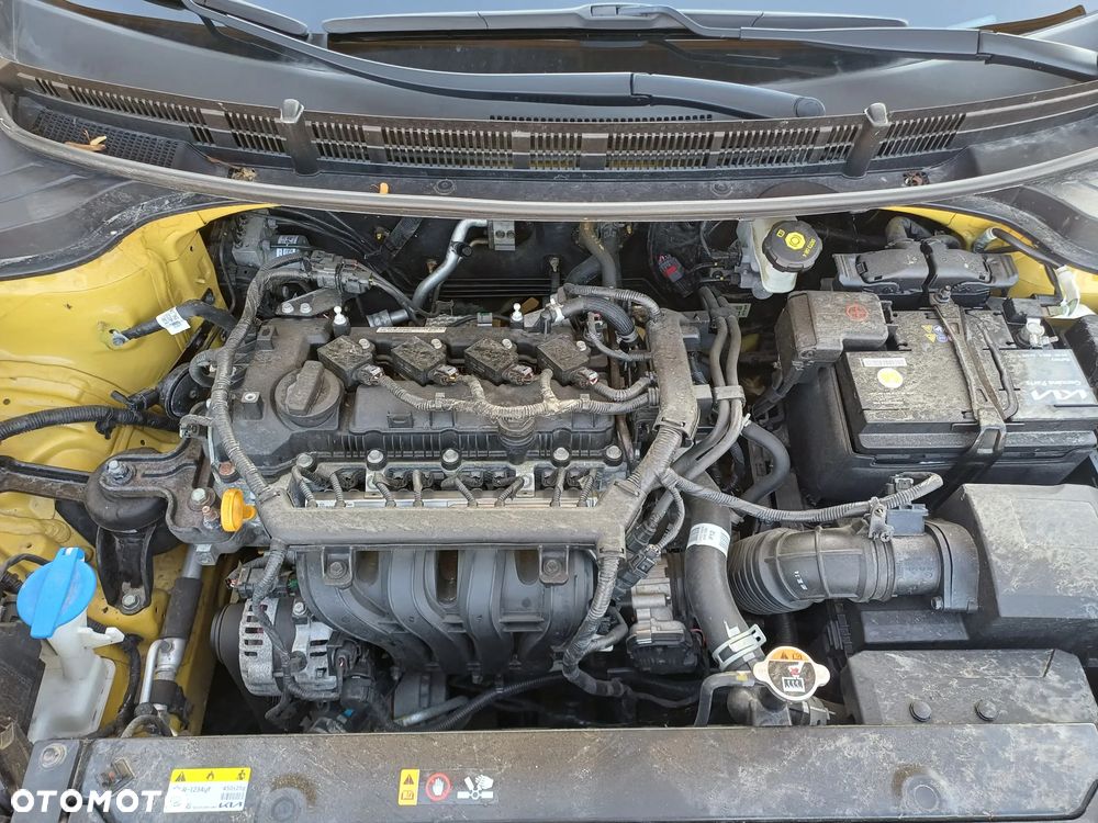 Kia Stonic 1.2 L - 14