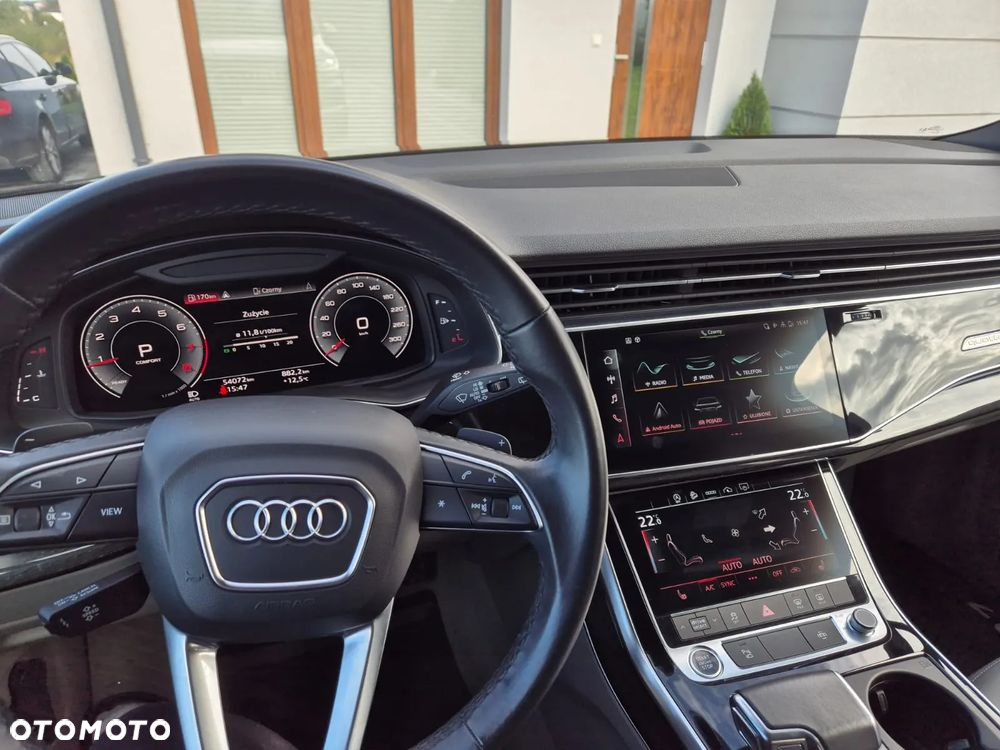 Audi Q7 - 11