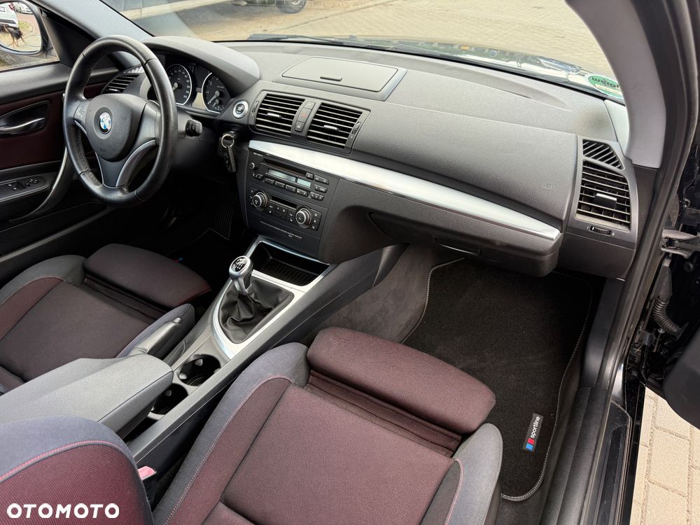 BMW Seria 1 118i - 12
