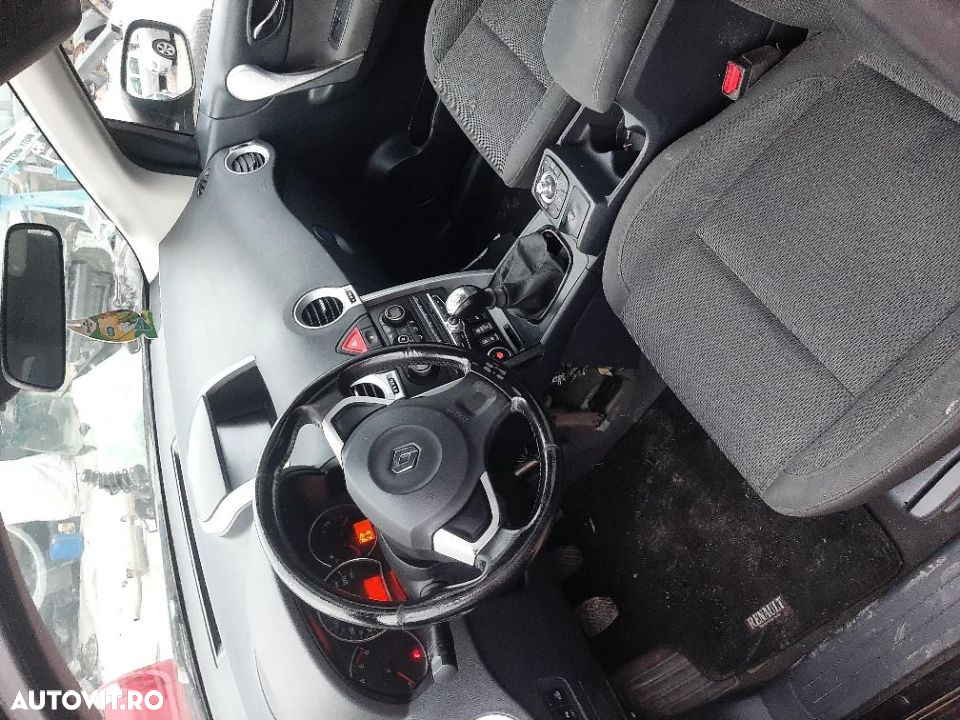 dezmembrez renault koleos - 5