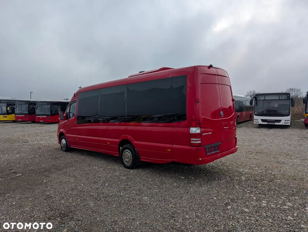 Mercedes-Benz Sprinter 519 - 8