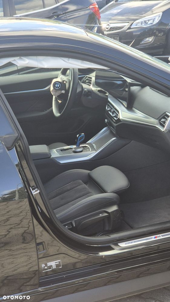 BMW i4 80.7kWh eDrive 35 M Sport - 14