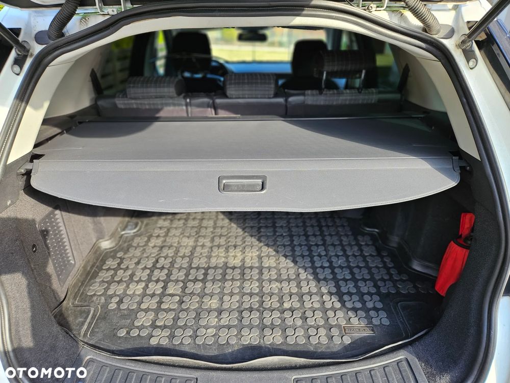 Land Rover Discovery Sport D150 - 14