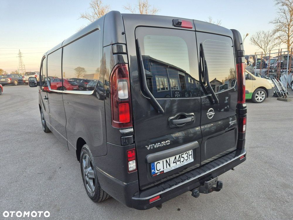Opel Vivaro - 33