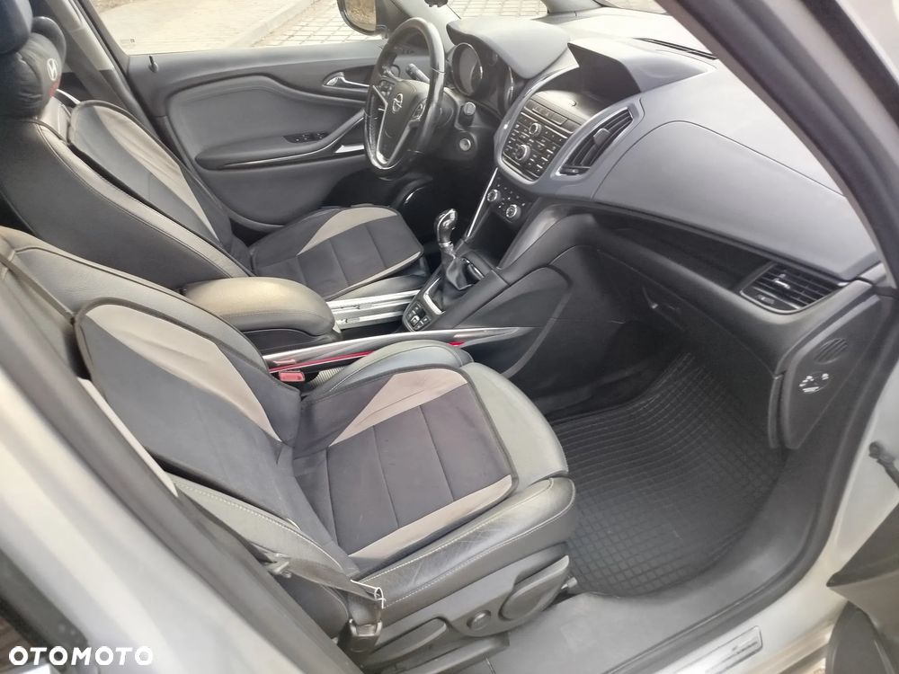 Opel Zafira 2.0 CDTI Cosmo - 14