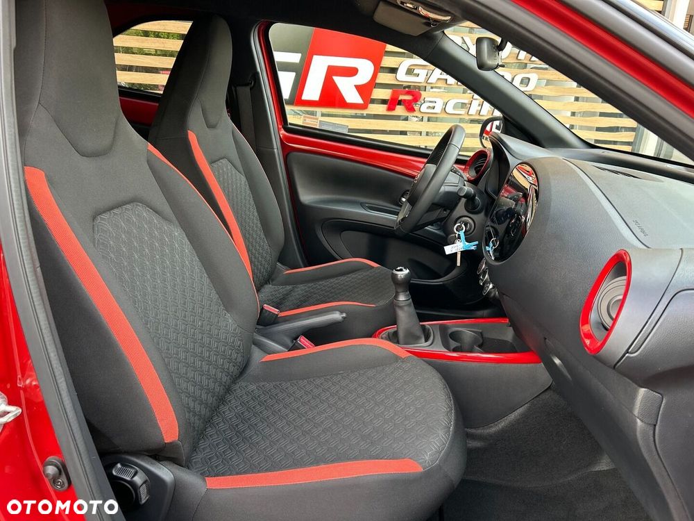 Toyota Aygo X - 10