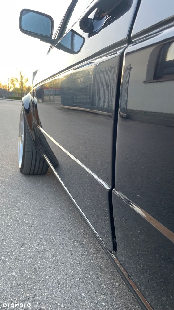 Volkswagen Golf - 10