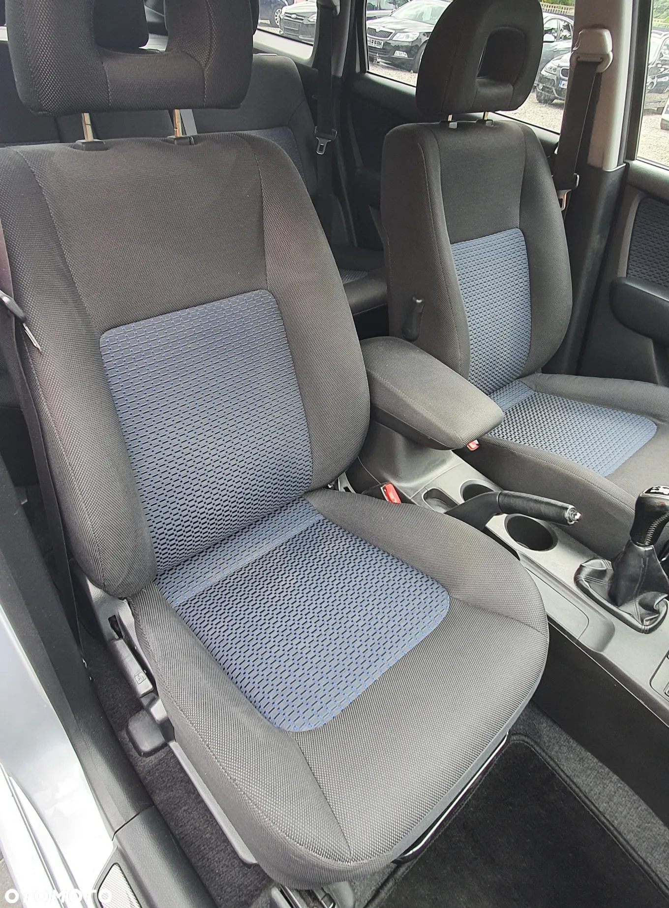 Mitsubishi Outlander 2.4 Dakar - 20