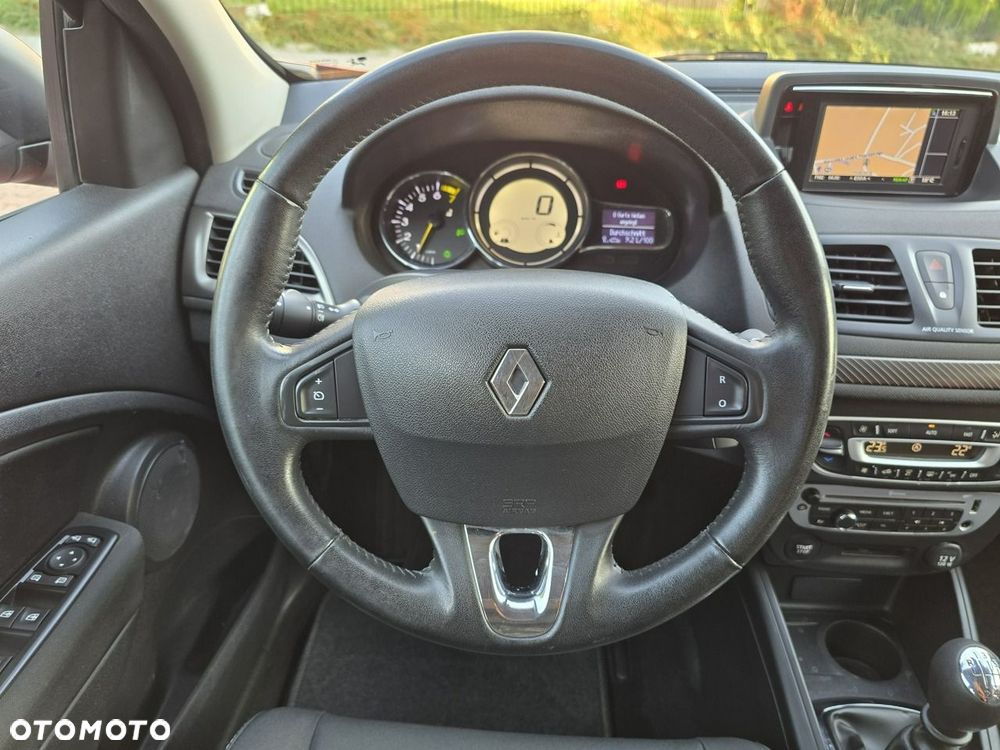 Renault Megane 1.6 16V 110 Paris - 27