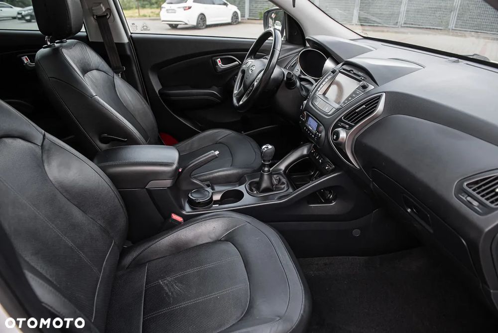 Hyundai ix35 - 10