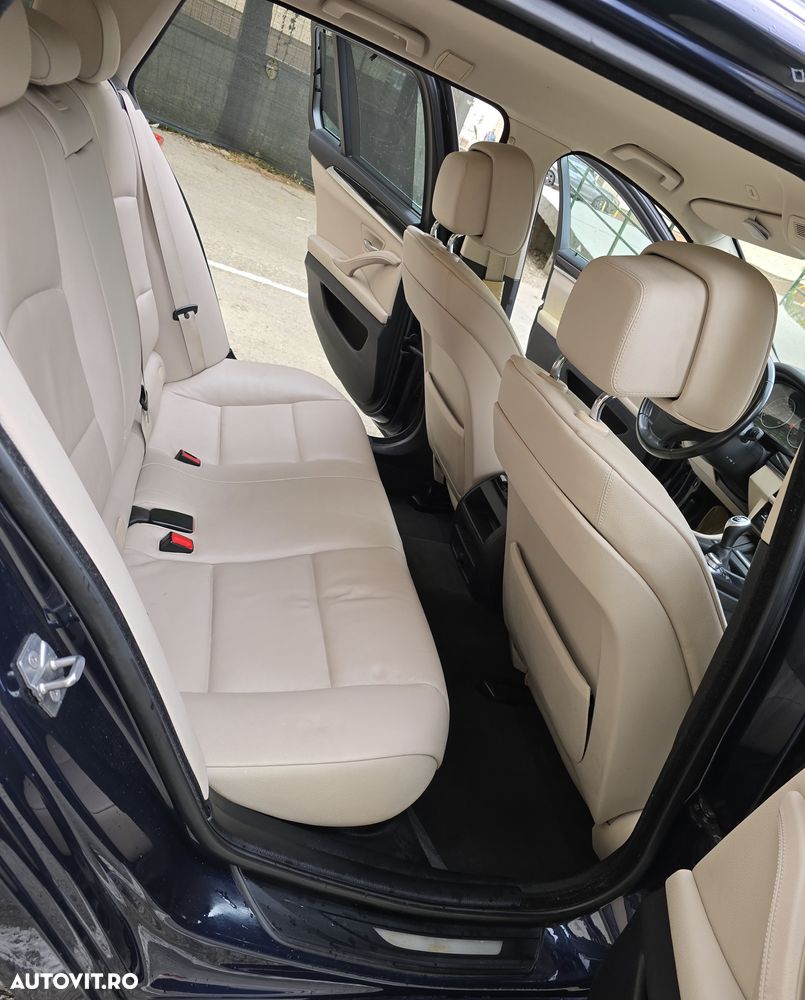 BMW Seria 5 520d - 13