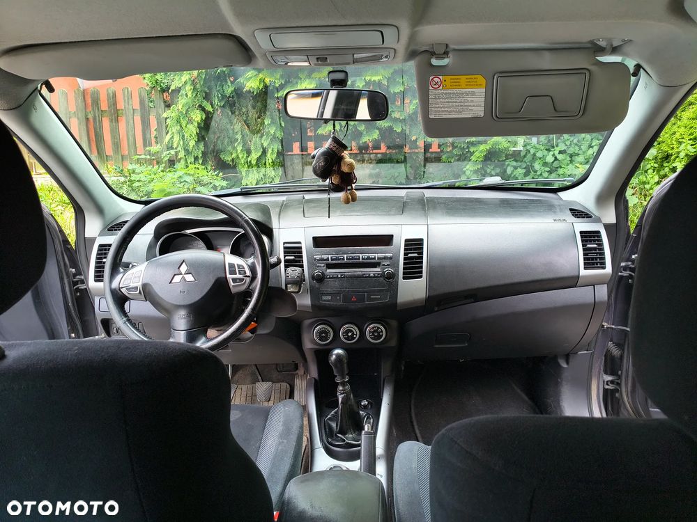 Mitsubishi Outlander 2.0 DID Instyle - 7
