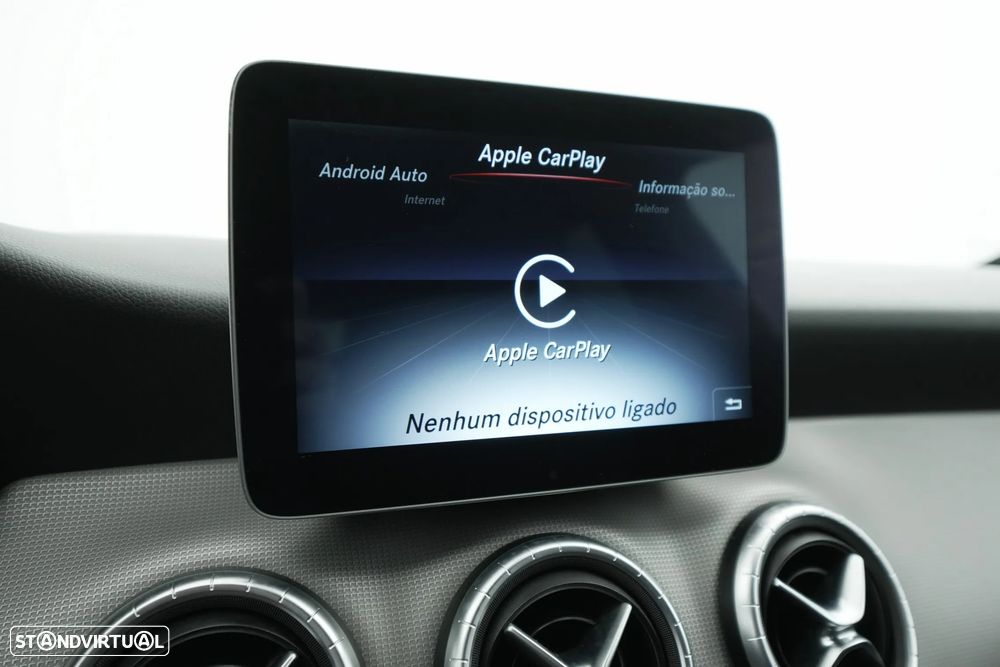 Mercedes-Benz CLA 180 d Shooting Brake Urban - 17