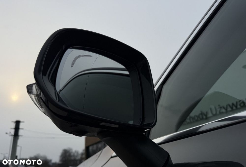 Volvo XC 90 - 25