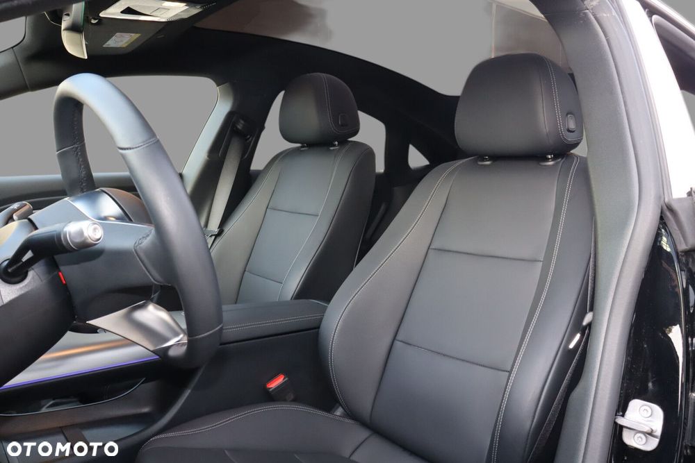 Mercedes-Benz CLA - 10