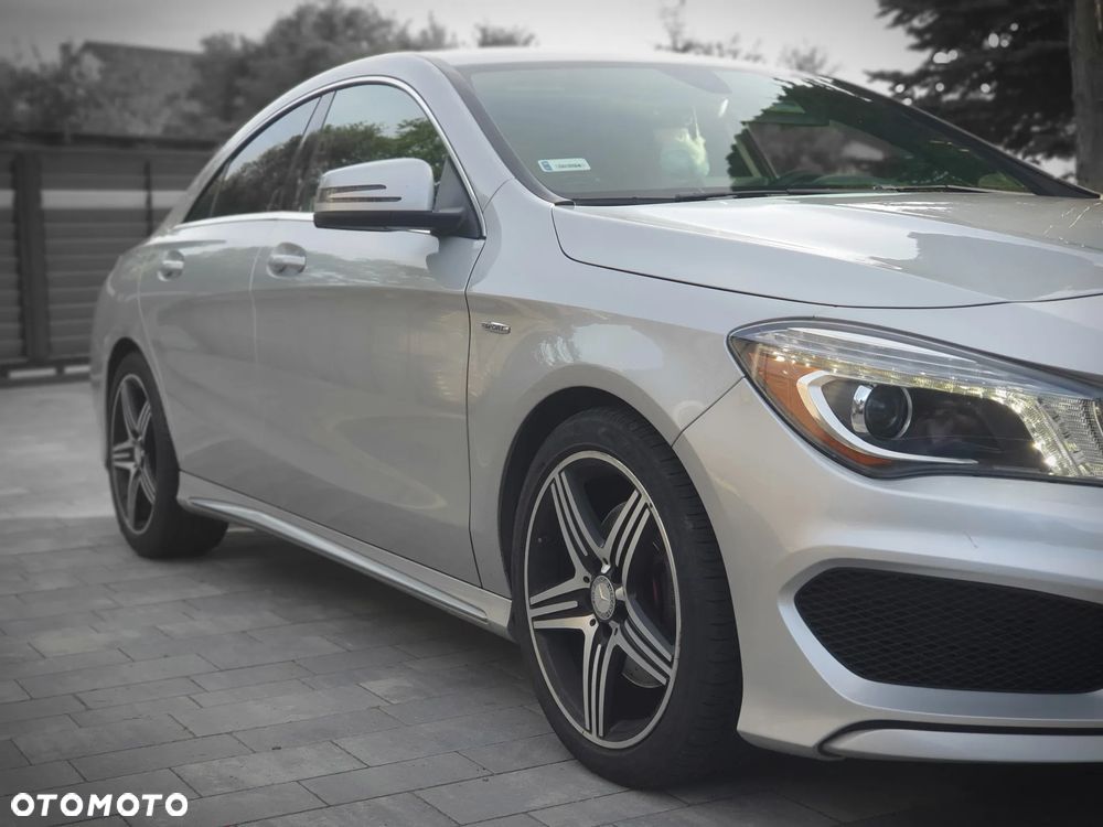 Mercedes-Benz CLA ver-250-4matic-7g--dct-sport - 3