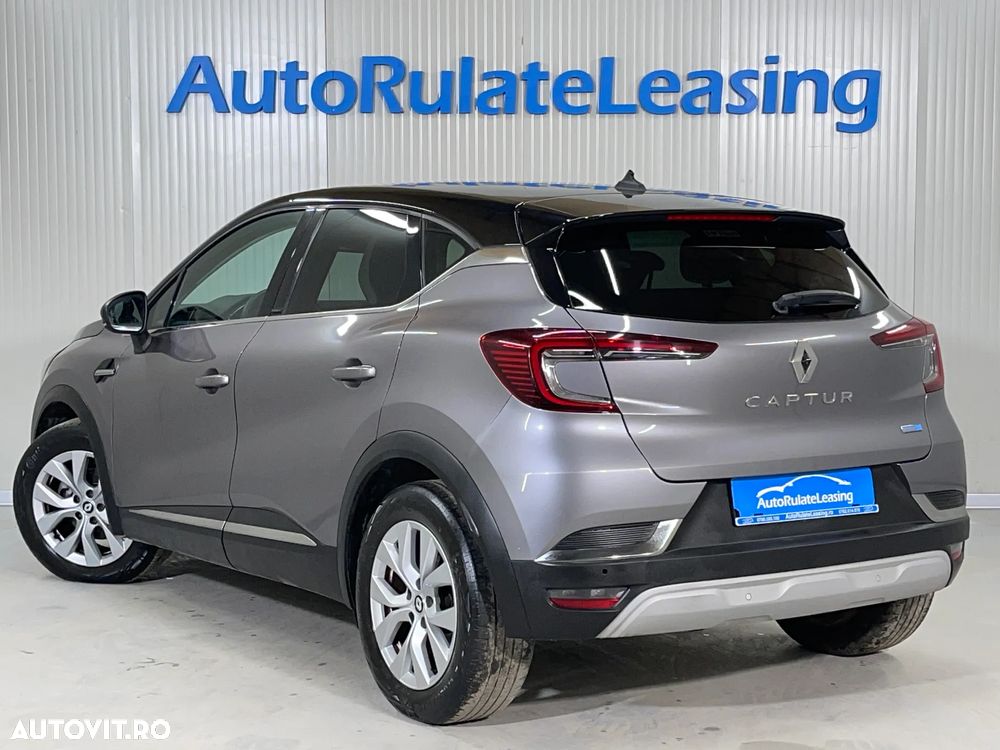 Renault Captur E-TECH Full Hybrid 145 Equilibre - 4