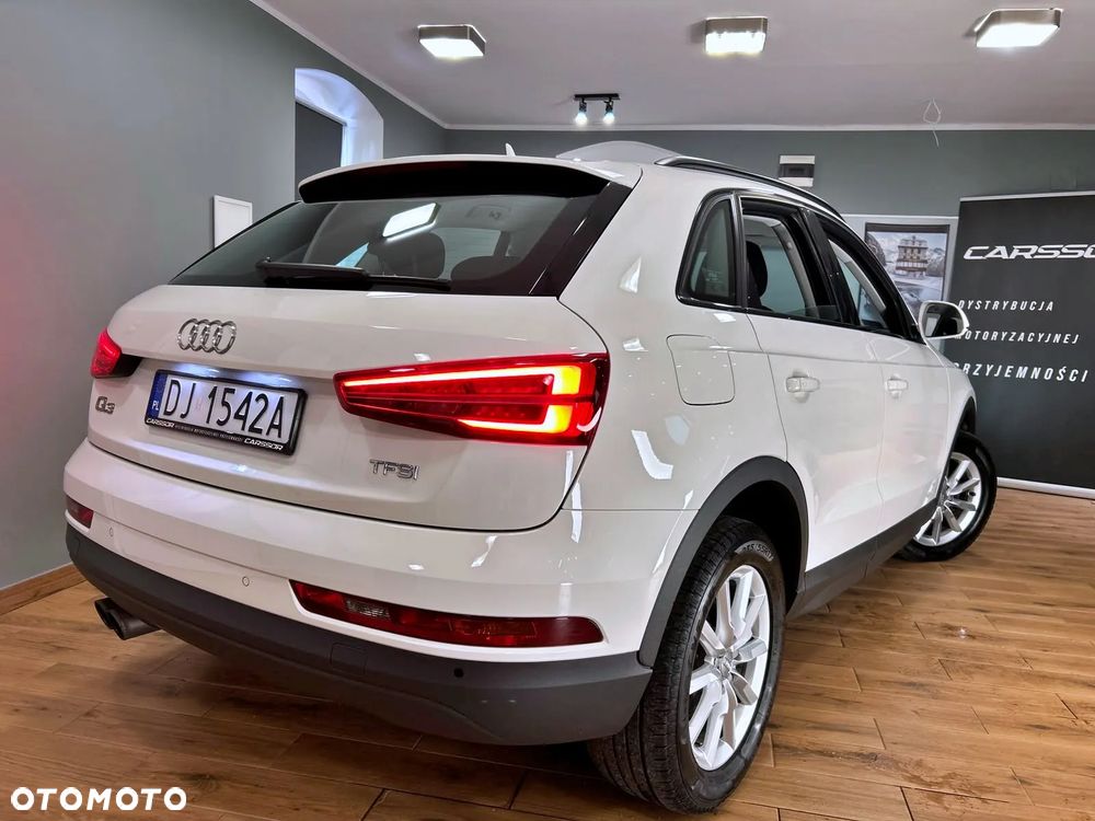 Audi Q3 1.4 TFSI Sport S tronic - 11