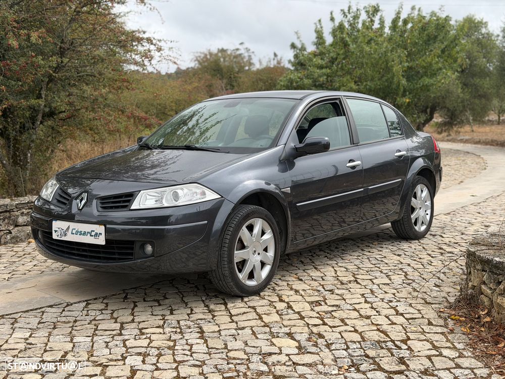 Renault Mégane 1.5 dCi Privilège Luxe - 10