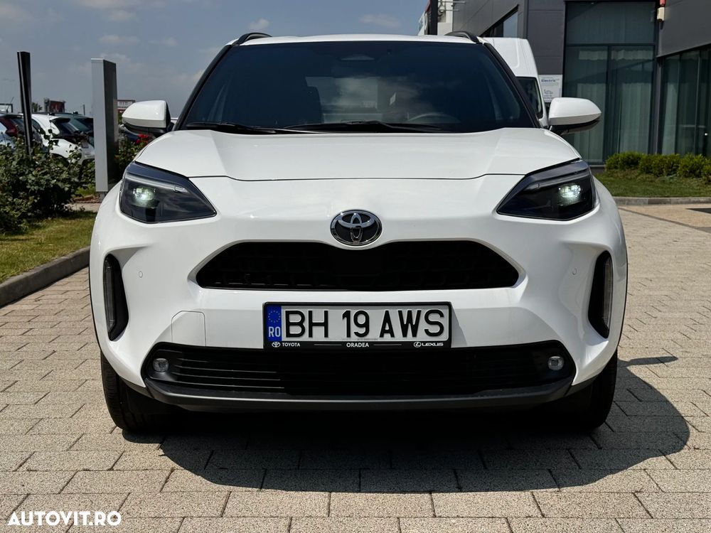 Toyota Yaris 1.5 VVT-i HSD Dynamic Bi-tone - 2