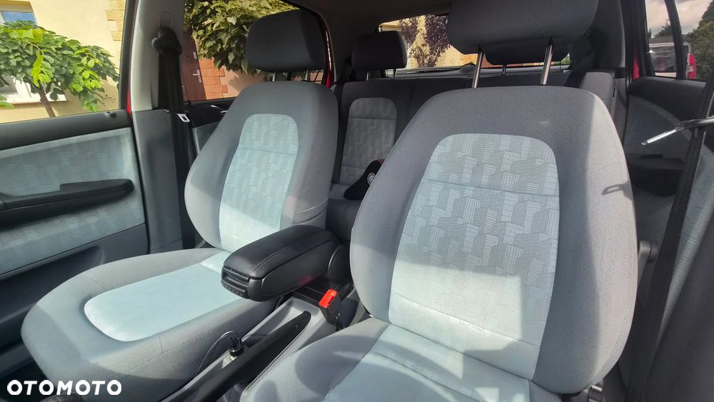 Skoda Fabia 1.4 16V Comfort - 11