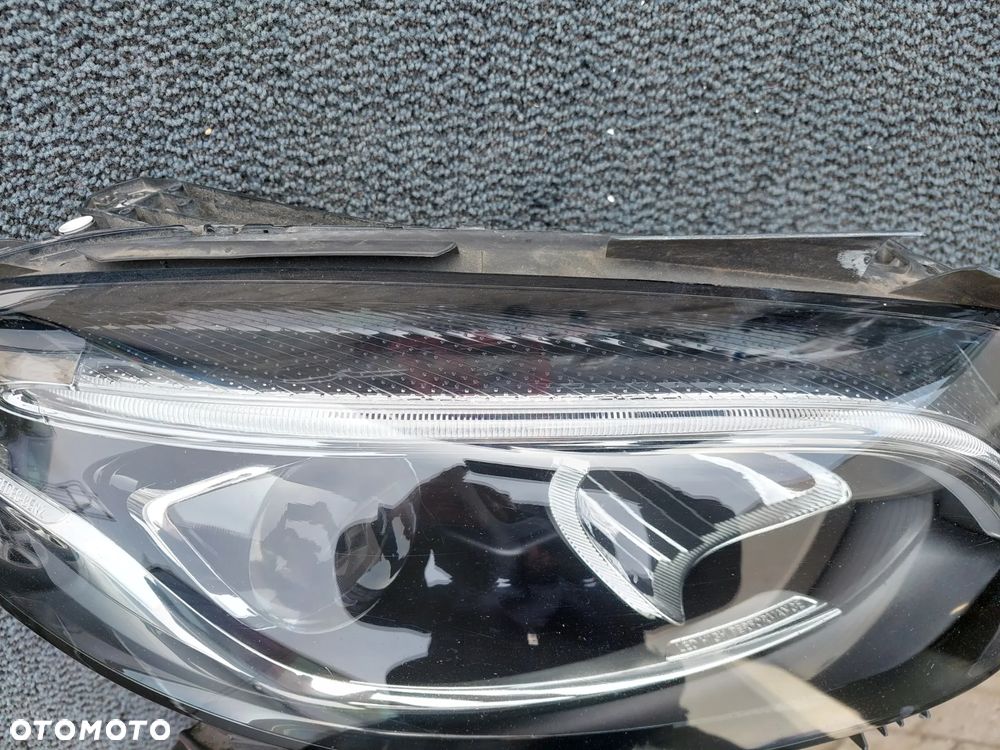 MERCEDES B-KLASA W246 lift LAMPA PRZÓD PRAWA FULL LED  A2469067001 RAF-AUTO CZĘŚCI - 3