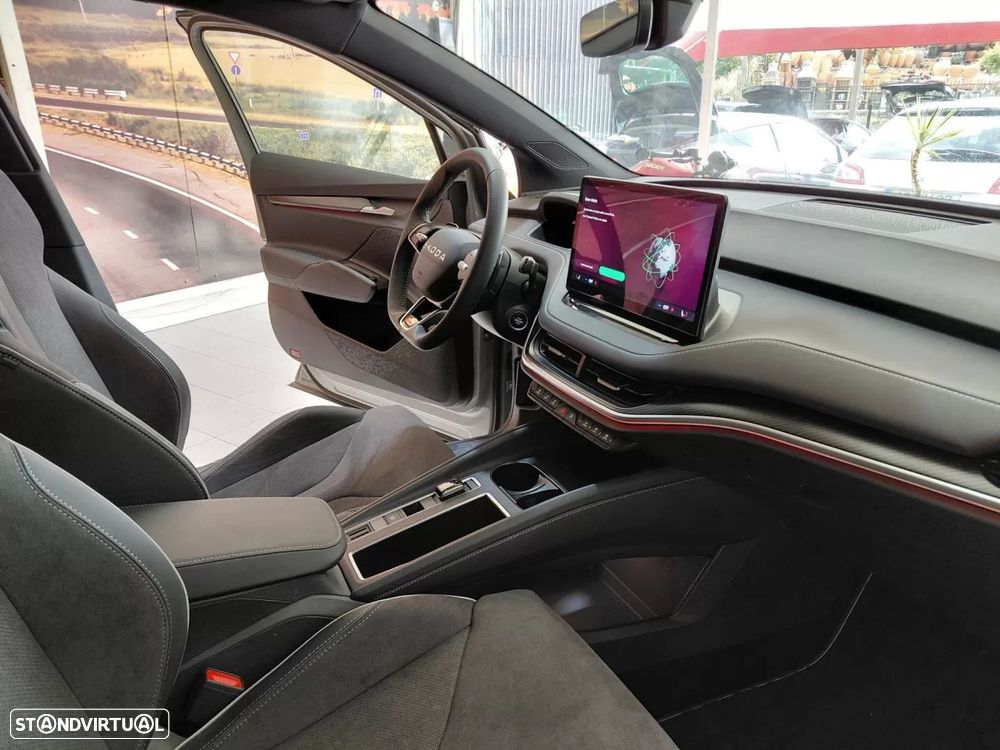 Skoda Elroq 60 Sportline — fotografia 35