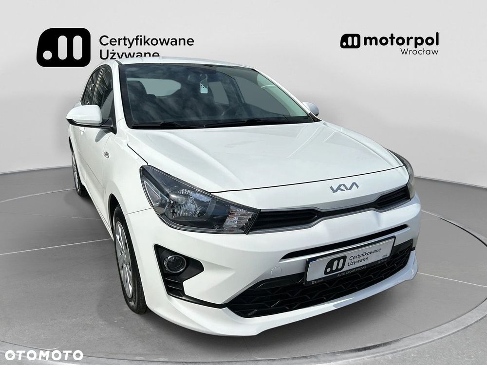 Kia Rio - 13