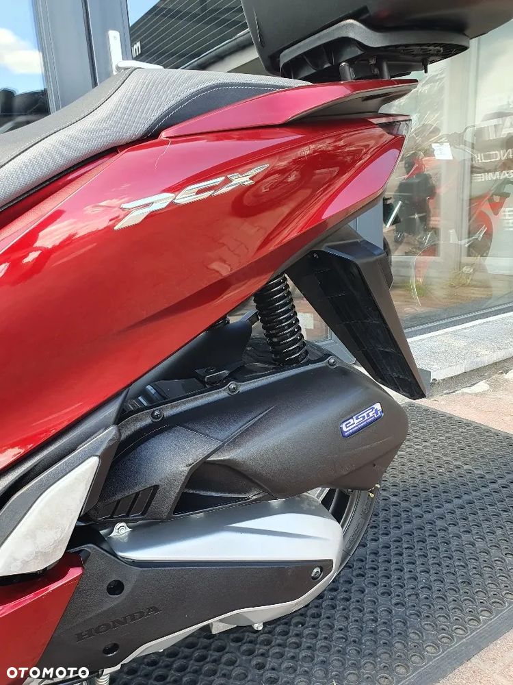 Honda PCX - 9