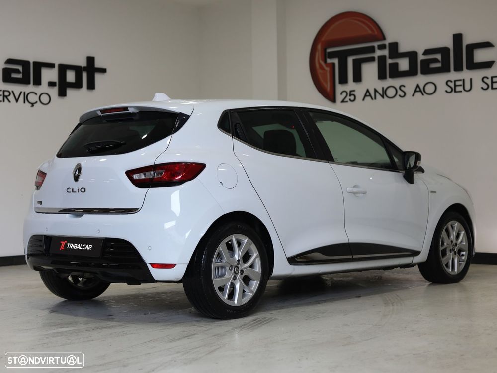 Renault Clio 0.9 TCe Limited Bi-Fuel - 4