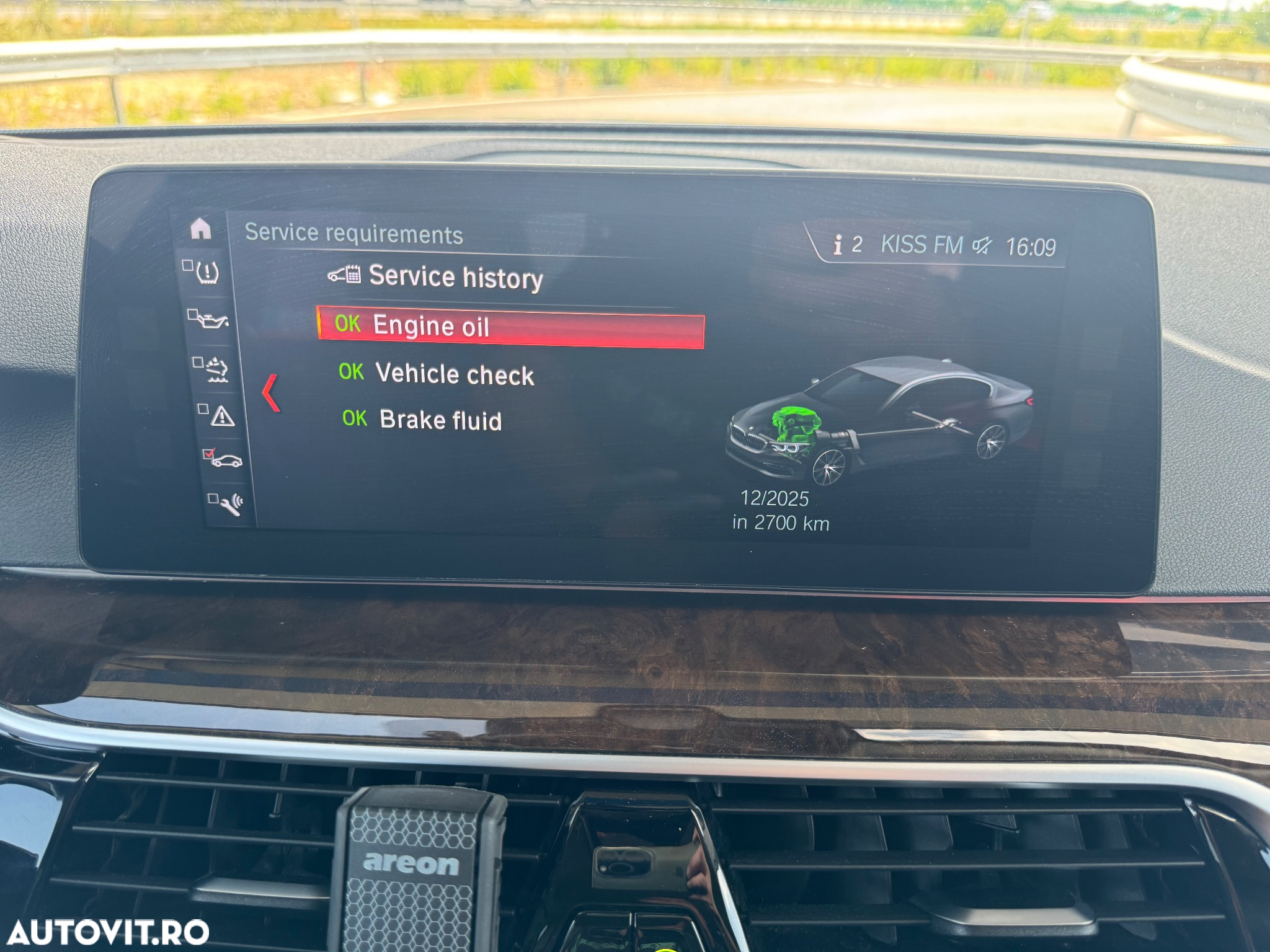 BMW Seria 5 520d xDrive AT - 24