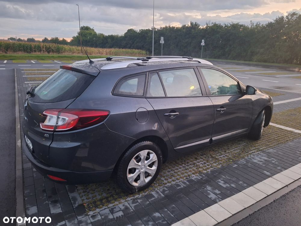Renault Megane 1.5 dCi Authentique - 5