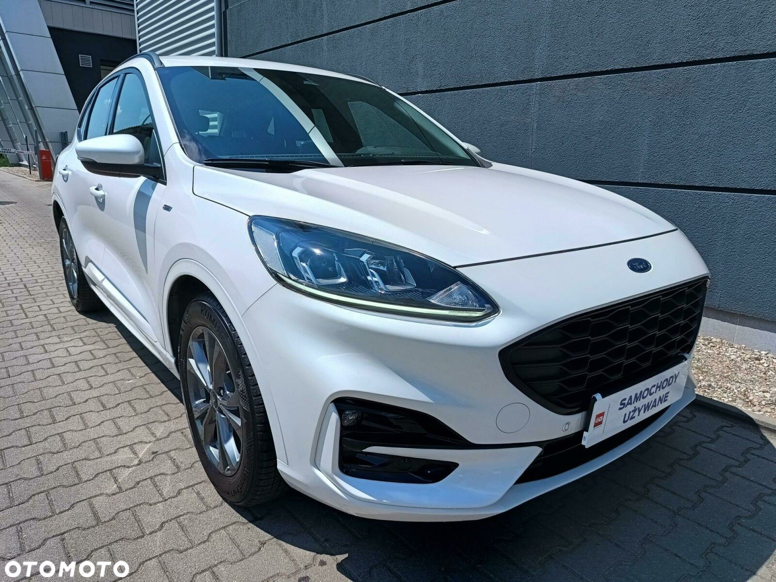 Ford Kuga 1.5 EcoBoost FWD ST-Line - 4