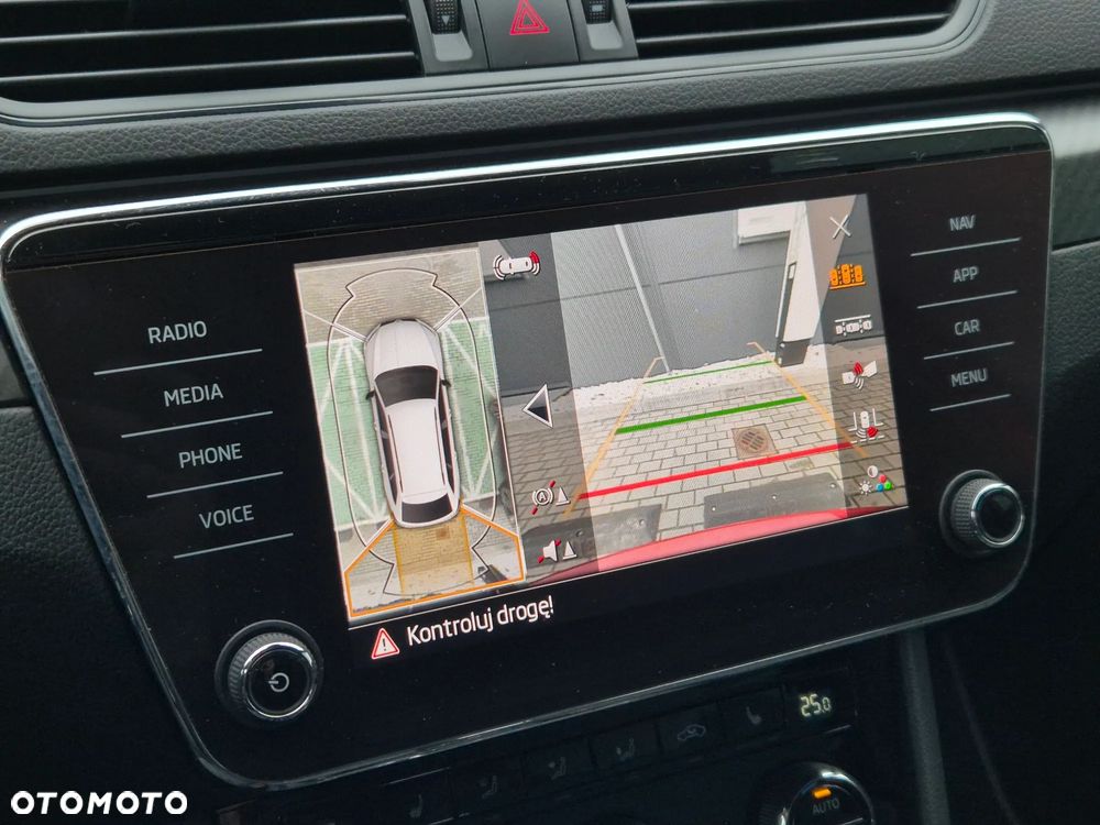 Skoda Superb 1.5 TSI Sportline DSG - 21