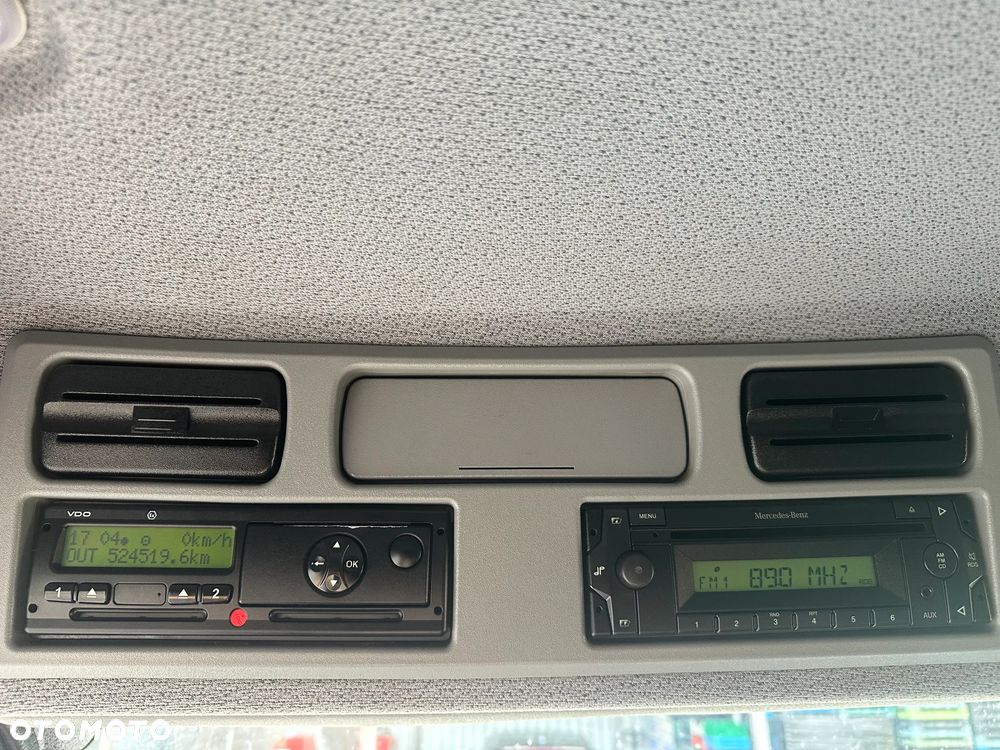 Mercedes-Benz ATEGO - 10