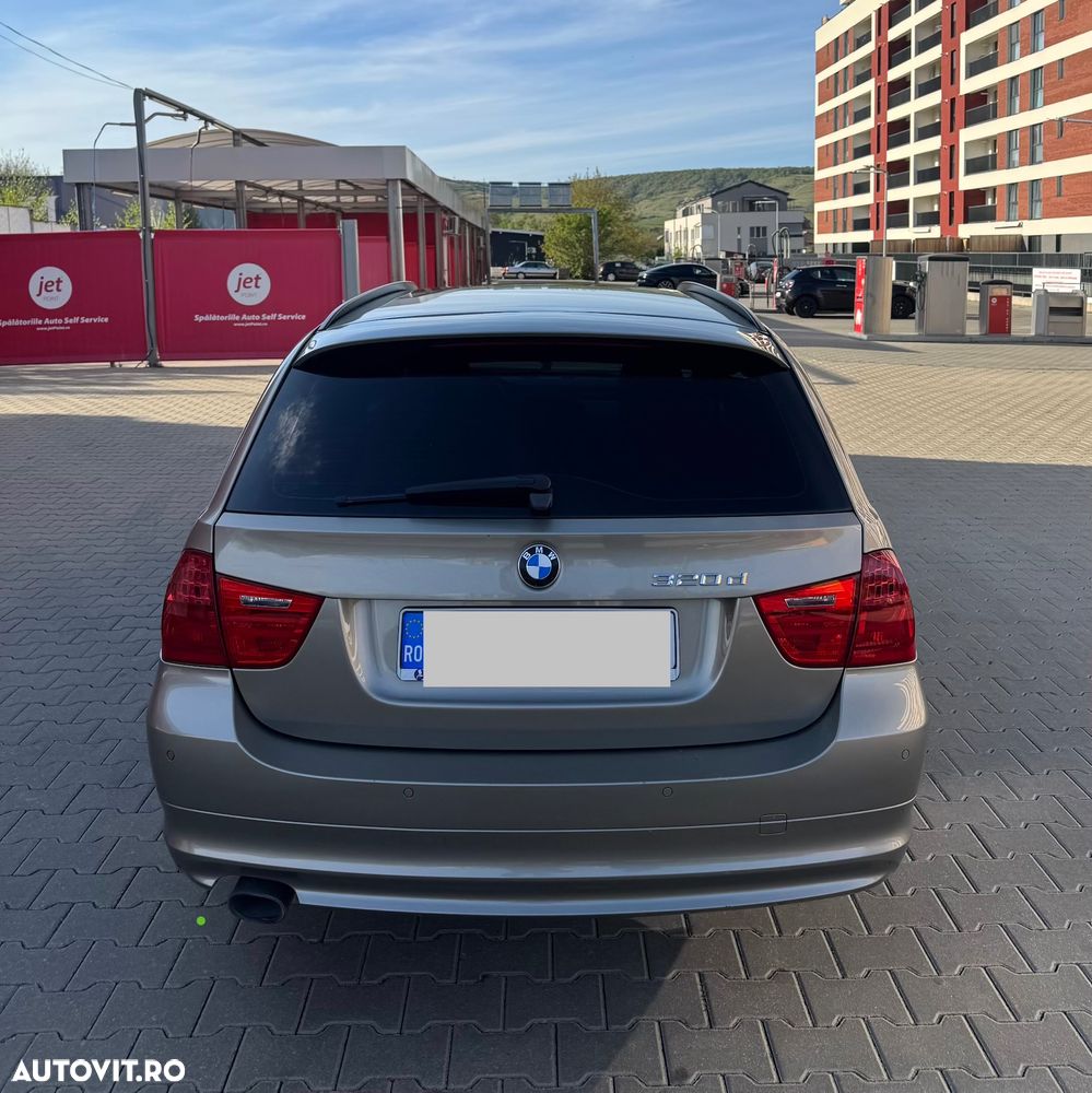 BMW Seria 3 320d DPF Aut. - 9