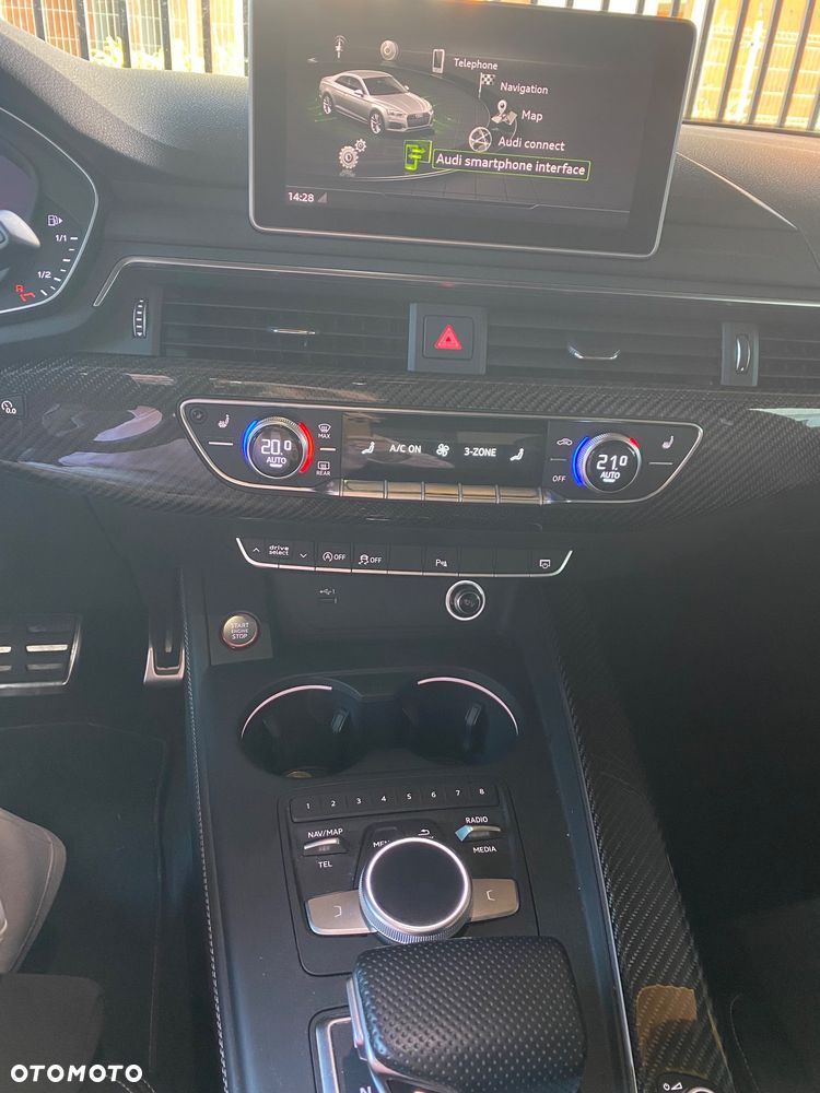 Audi RS5 Coupé - 19